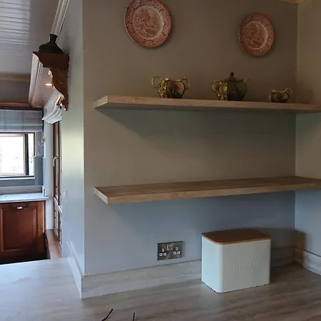 Shiv's Comfy Apartamento Balnacart